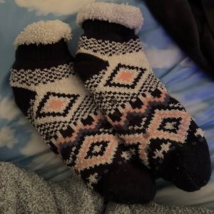 patterned fuzzy socks